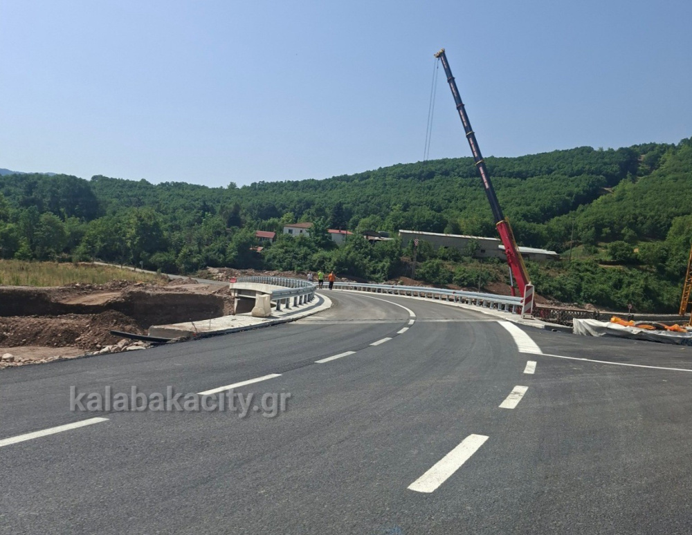 Προς ολοκλήρωση η νέα γέφυρα στην περιοχή του Κλεινοβού