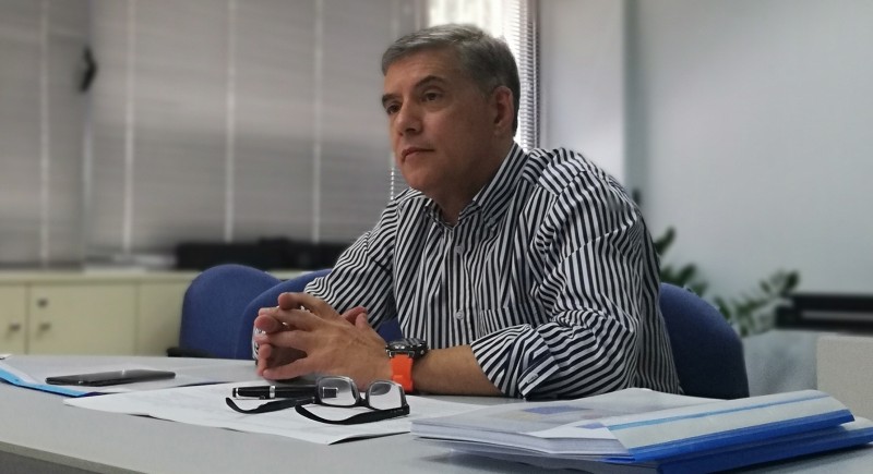 Κώστας Αγορταστός: Σκηνοθετεί ξανά και ξανά ο κ. Κουρέτας