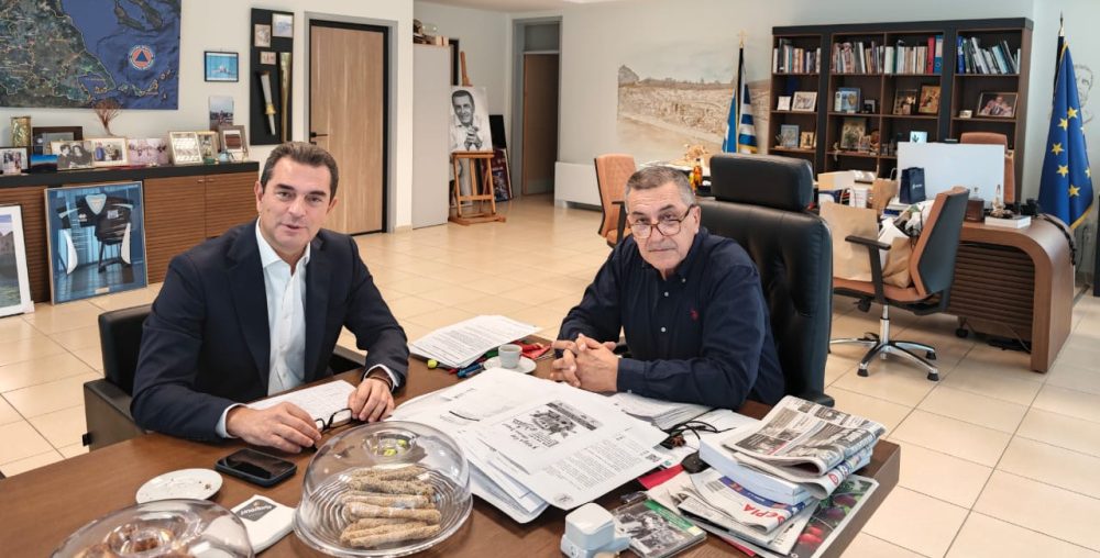 Συνάντηση Κώστα Σκρέκα με τον Περιφερειάρχη Θεσσαλίας Δημήτρη Κουρέτα για το «Ορεινά Τρίκαλα 365» και τα μεγάλα έργα υποδομής του νομού