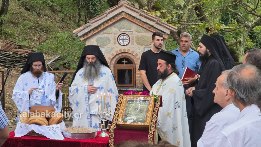 Πανηγυρίζει ο Μετοχιακός Ναός της Παναγίας της «Καναλιωτίσσης» στο δάσος Καναλάκι