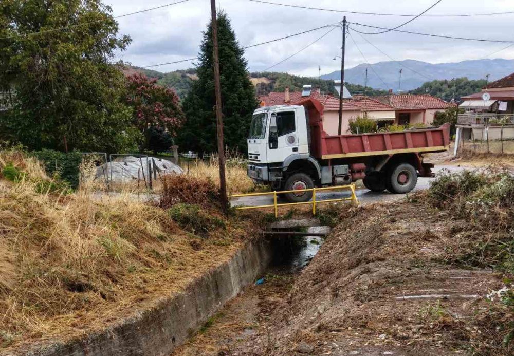 Συνεχίζονται από τον Δήμο Μετεώρων οι παρεμβάσεις για την αντιπλημμυρική προστασία